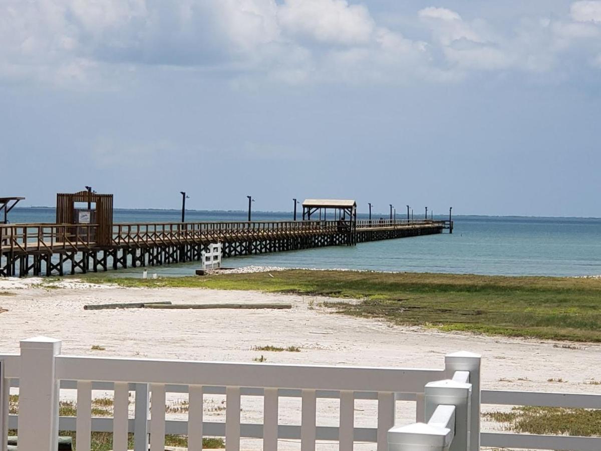 Benjamin'S Pier At Laguna Reef Resort ร็อกพอร์ต ภายนอก รูปภาพ